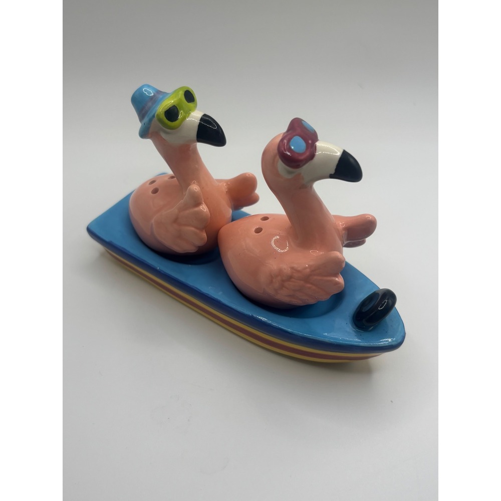 Cracker Barrel Flamingo Speed Boat Salt and Pepper Shakers Set Stoneware Pink